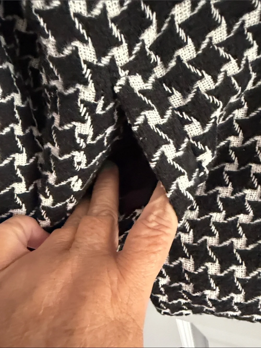 Houndstooth black and white button jacket with pockets